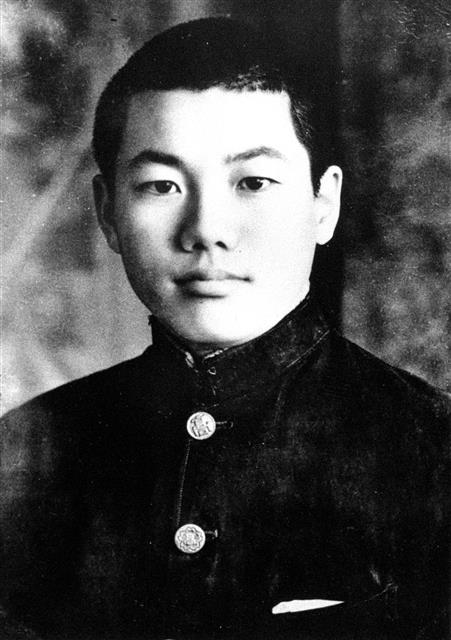 ‘진보 원로’ 백기완 통일문제연구소장 투병 끝 별세