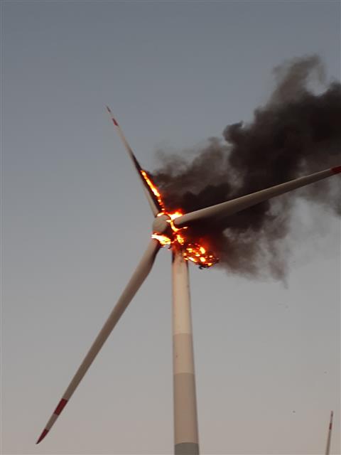 인천 영흥화력발전소 풍력발전기 화재