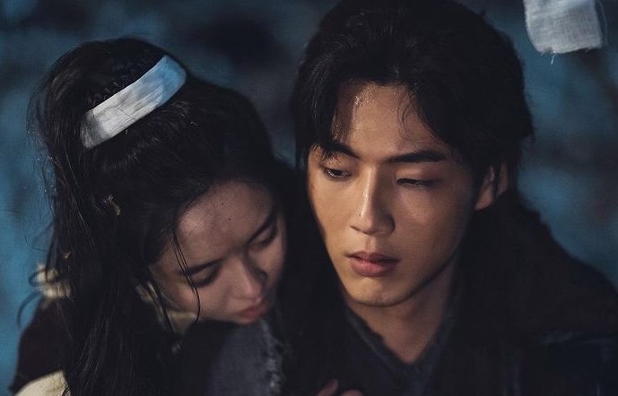 ‘학폭 논란’ 배우 지수에 KBS, 방송 차질 불가피