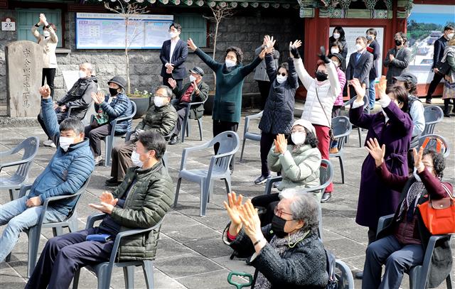 ‘4.3특별법 개정’ 어깨춤이 절로