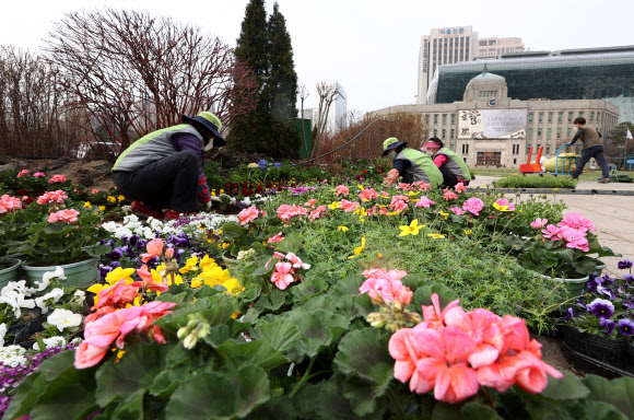 ‘봄봄봄~ 봄이 왔어요~’