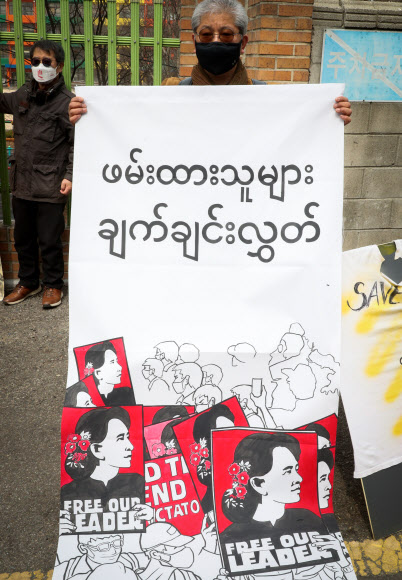 광주, 목포 미술인, 미얀마 민주화운동 지지 연대 기자회견