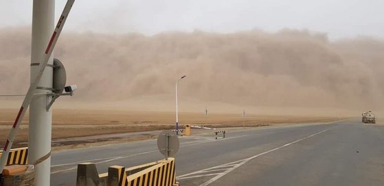 몽골에서 발생한 모래폭풍의 모습. 몽골 국가방재청