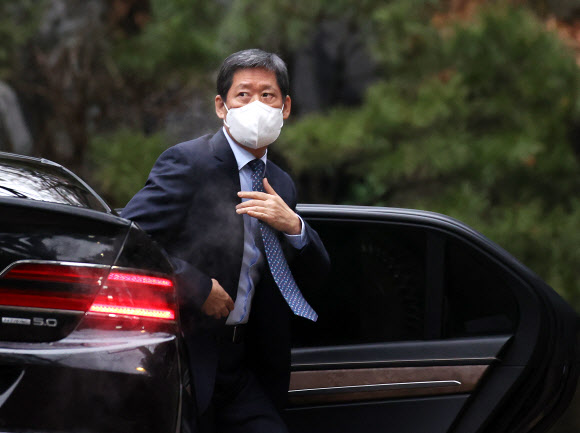 정주영 20주기 제사 참석하는 정몽윤 회장