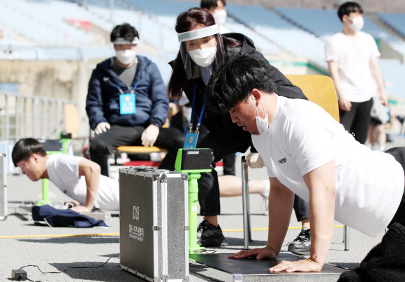 ‘1개라도 더’