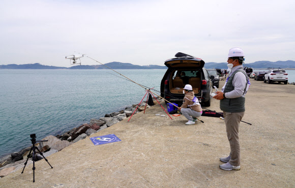 흥미로운 드론 낚시