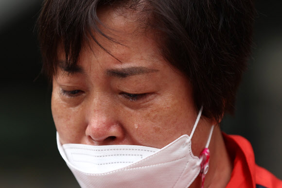 요양보호사의 한맺힌 눈물