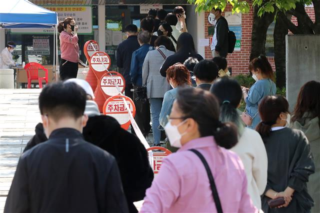 계속되는 코로나19 진단검사