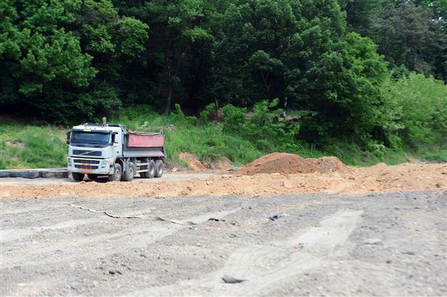 ‘형질 원상복구되는 기성용 부자 농지’