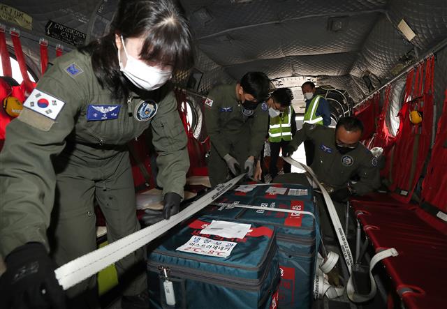 ‘서북도서 지역에 전달될 백신 실어요’