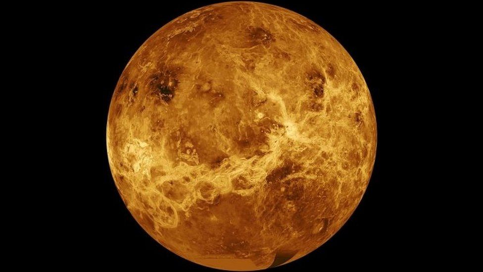 미국 항공우주국(NASA)이 오는 2028년과 2030년 사이 두 가지 탐사 임무를 시작한다고 밝힌 금성의 표면 온도는 섭씨 500도에 이른다. 로이터 자료사진