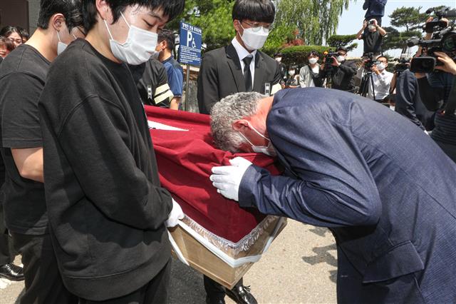 故 이선호 씨 아버지 ‘아들아 미안해’