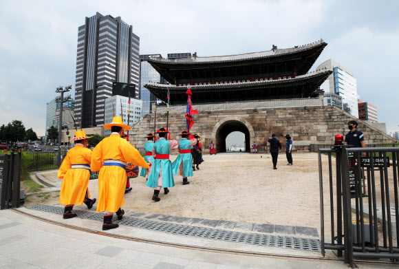 일반에 개방된 숭례문 후문