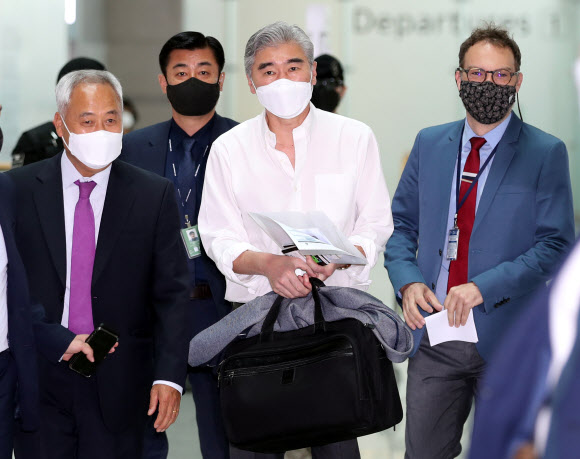 한국 떠나는 성 김 미국 국무부 대북특별대표