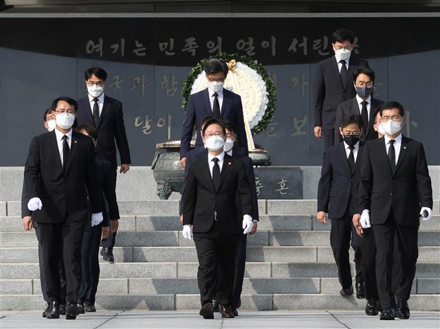 6.25 71주년 맞아 현충원 참배하는 박범계