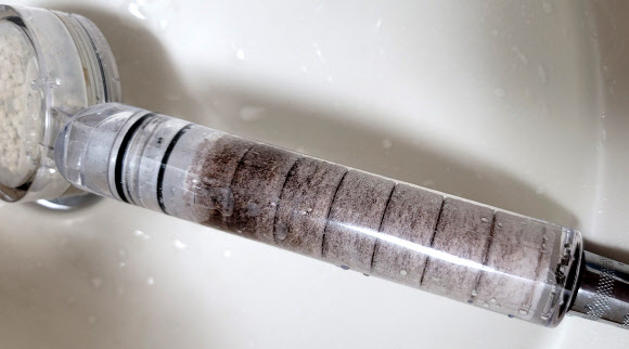 춘천 수돗물 대란…‘수도꼭지에서 녹물’