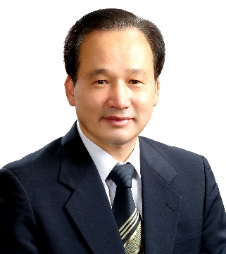 서장원 광양보건대 총장이 행정소송에서 승소해 2019년 9월 총장직에서 물러난지 1년 10개월 만인 지난 8일자로 대학에 복귀했다. 