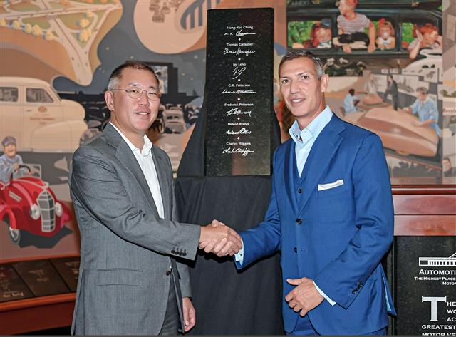 정몽구 현대차그룹 명예회장, 한국인 최초 ‘자동차 명예의 전당’ 헌액
