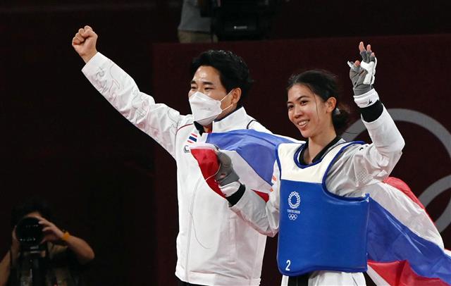 20여년 동안 태국 태권도를 이끌어 온 최영석 감독이 24일...