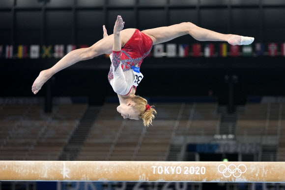 Viktoriia Listunova, of the Russian Olympic Committee, performs on the balance beam during the women‘s artistic gymnastic qualifications at the 2020 Summer Olympics, Sunday, July 25, 2021, in Tokyo. (AP Photo/Natacha Pisarenko)