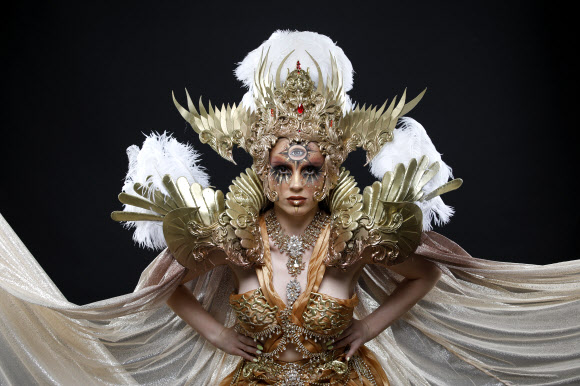 지난 19일부터 24일까지 온라인으로 진행된 ‘2021 월드 바디페인팅 페스티벌’ 크리에이티브 메이크업 부문에 참가한 이은주(SBS아카데미뷰티스쿨 안양캠퍼스) 출전자의 모델. 2021.7.29  (사)한국분장예술인협회 제공