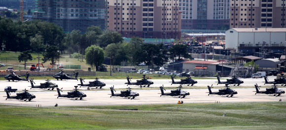 한미는 10일부터 오는 13일까지 각종 국지도발과 테러 등의 상황을 가정한 위기관리 참모훈련(CMST)를 실시한다. 한반도의 전시상황을 가정한 본훈련의 사전연습 격으로 공식 훈련 일정에는 포함되지 않는다.  사진은 9일 오후 경기도 평택시 캠프 험프리스 모습. 2021.8.9  연합뉴스