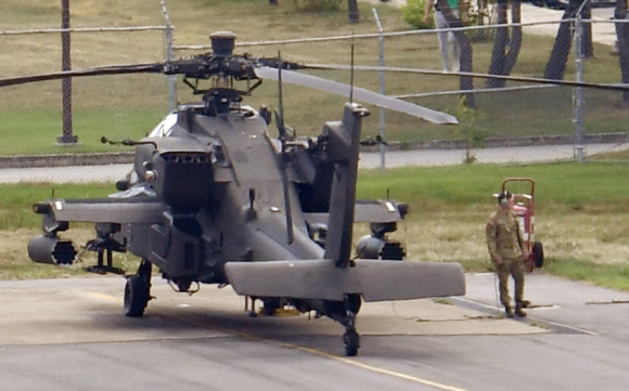 한미연합훈련 첫날인 10일 경기도 평택 캠프험프리 미군기지에서 미군이 기동훈련을 하고 있다. 2021.8.10  박지환 기자 popocar@seoul.co.kr