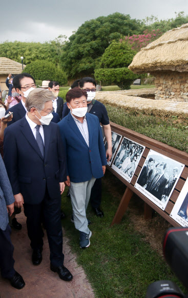 ‘서거 12주기’ DJ를 기리며