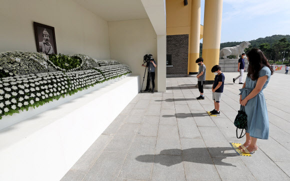 현충원에 마련된 홍범도 장군 국민분향소