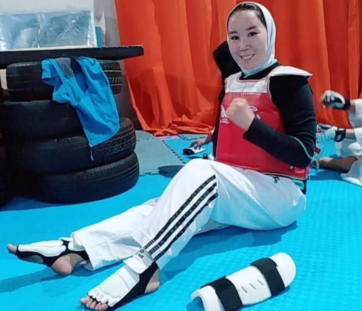 아프가니스탄 패럴림픽 태권도 대표 선수 자키아 쿠다다디.  아프간 패럴림픽 위원회(아프간 NPC)