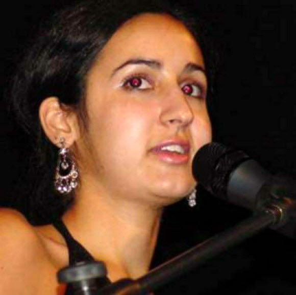 탈레반이 쳐들어오자 국민을 버려둔 채 거액의 현금을 싸들고 해외로 도피한 아슈라프 가니 아프간 대통령의 딸이 미국에서 예술가와 영화제작자로 여유로운 생활을 하고 있는 것으로 나타났다. 17일(현지시간) 뉴욕포스트에 따르면 가니 전 대통령의 딸 마리암 가니(42)가 뉴욕에서 비주얼 아티스트이자 영화 제작자로 자유로운 삶을 누리고 있다.  연합뉴스