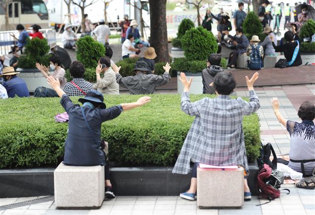 광화문 예배 강행하는 사랑제일교회