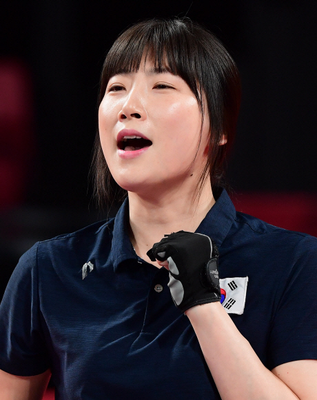 28일 도쿄 메트로폴리탄 체육관에서 열린 2020 도쿄 패럴림픽 여자 탁구 단식(WS1-2) 결승전. 대한민국 서수연이 중국 리우징과 대결하고 있다. 2021.8.28  도쿄 사진공동취재단