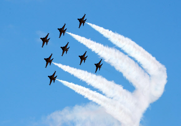 함양산삼항노화엑스포 개막 전 연습비행