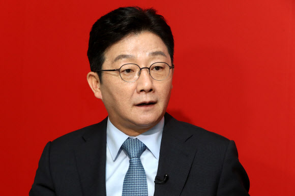 광주 방문 유승민, 지역 공약 설명