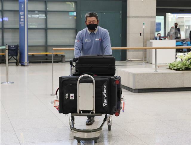 최경주, 챔피언스투어 우승 후 ‘금의환향’