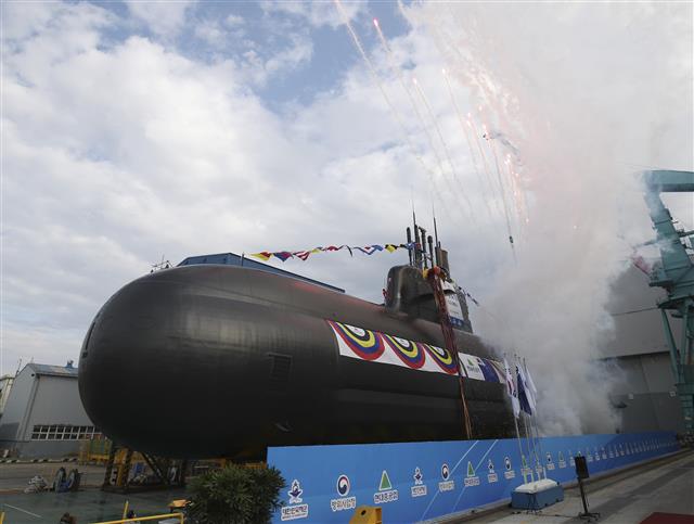 위용 뽐내는 신채호함