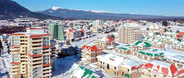 북한 노동당 기관지 노동신문은 6일 “우리 당의 구상이 빛나게 구현된 시대의 본보기들”이라며 관련 사진 여러 장을 실었다. 사진은 재개발 된 삼지연시. 북한은 이곳을 ‘혁명성지’로 삼고 있다.  평양 노동신문 뉴스1