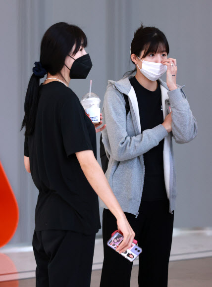 비자 인터뷰 마친 이재영-다영 자매