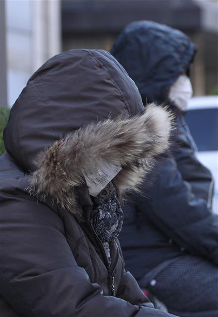 17년만의 10월 한파에 오들오들