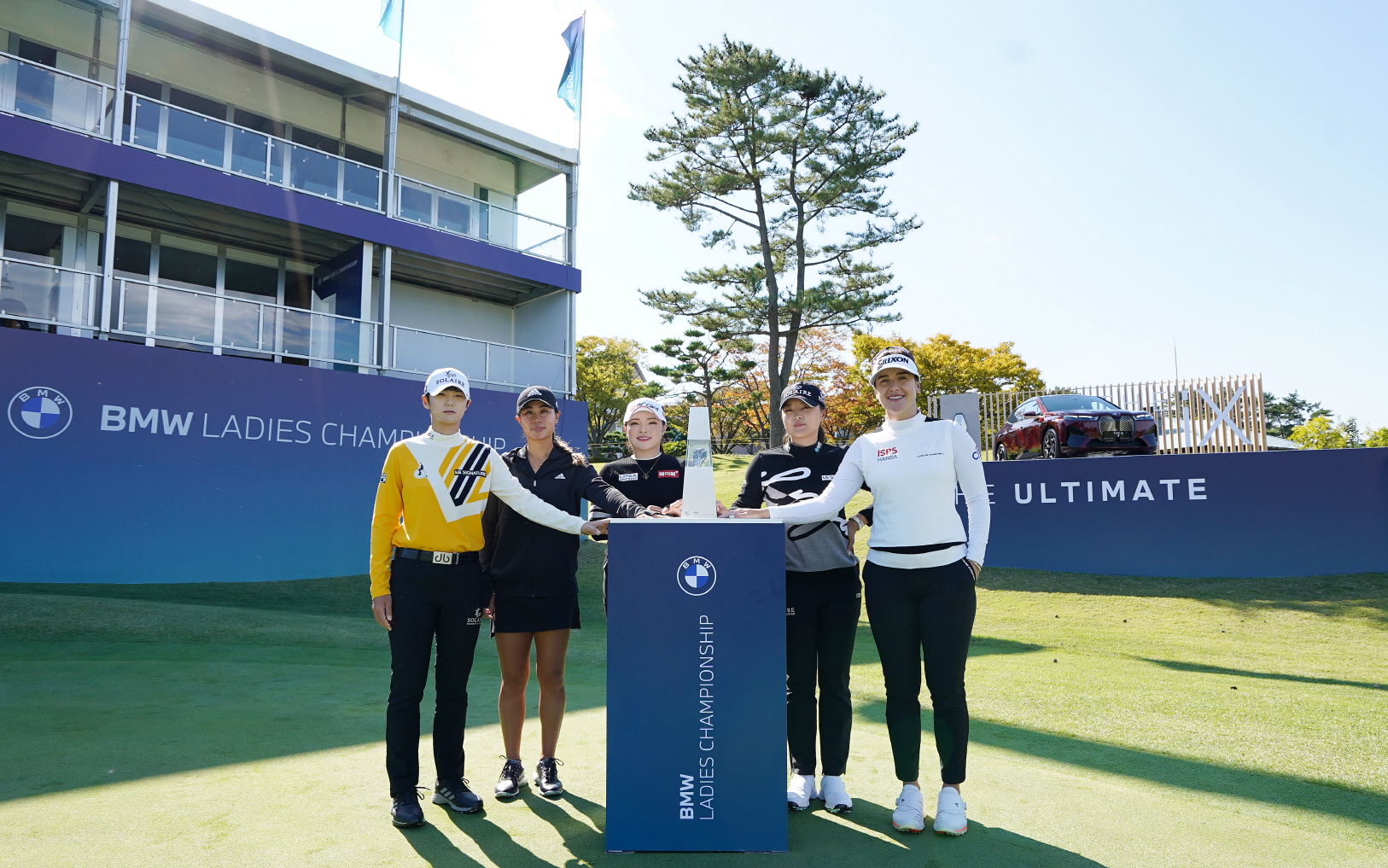 20일 열린 LPGA 투어 BMW 레이디스 챔피언십 공식 포토콜 행사에서 박성현(왼쪽부터), 대니얼강, 장하나, 고진영, 한나 그린이 선전을 다짐하고 있다.BMW 코리아 제공