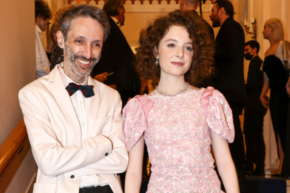 MOSCOW, RUSSIA ? NOVEMBER 15, 2021: Director Sergei Osipyan with his daughter Lidiya Kutepova attends Tatler Debutantes Ball 2021, at the Pashkov House. Mikhail Tereshchenko/TASS/2021-11-16 05:59:27/ <연합뉴스
