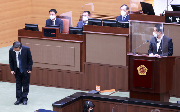 김헌동 SH 사장 소개하는 오세훈 시장