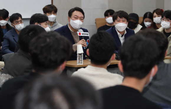 국민의힘 총회 참석한 尹 “차별금지법, 개인 자유 침해 우려”