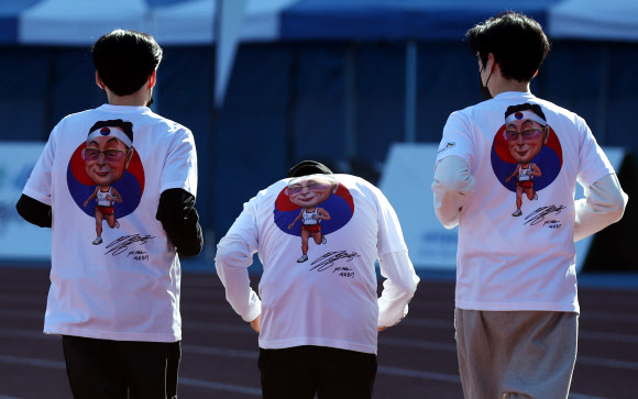 다시 뛰는 이봉주