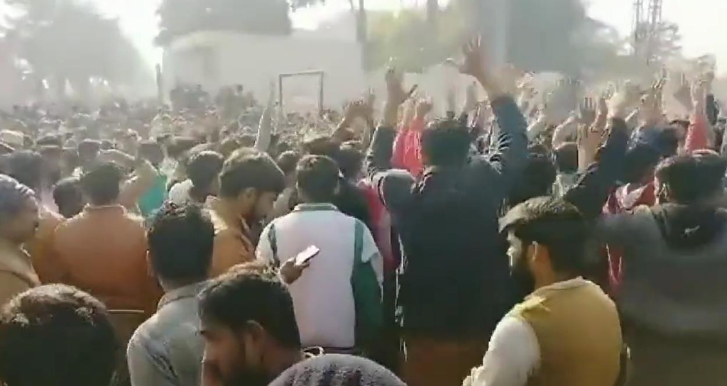 파키스탄서 또 신성모독 집단 난동…외국인 불태워 죽였다. 트위터 캡처