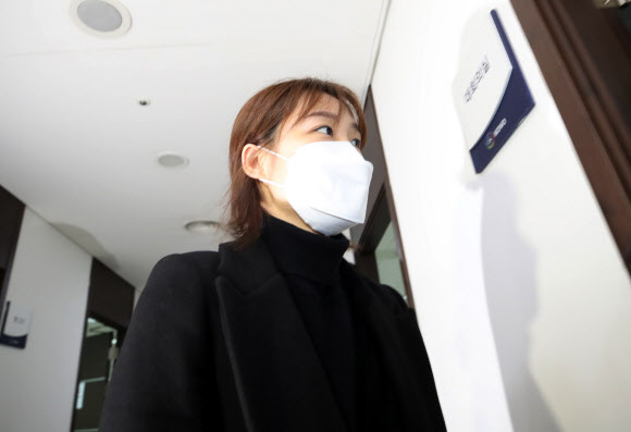 상벌위원회 출석하는 IBK기업은행 조송화