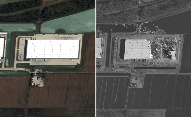 미국 상업위성 막사테크놀로지가 2021년 12월 11일 촬영한 일리노이주 에드워즈빌시 아마존 물류센터(오른쪽)의 모습/AFP연합뉴스. 왼쪽은 2021년 9월 24일 사진이다./로이터 연합뉴스