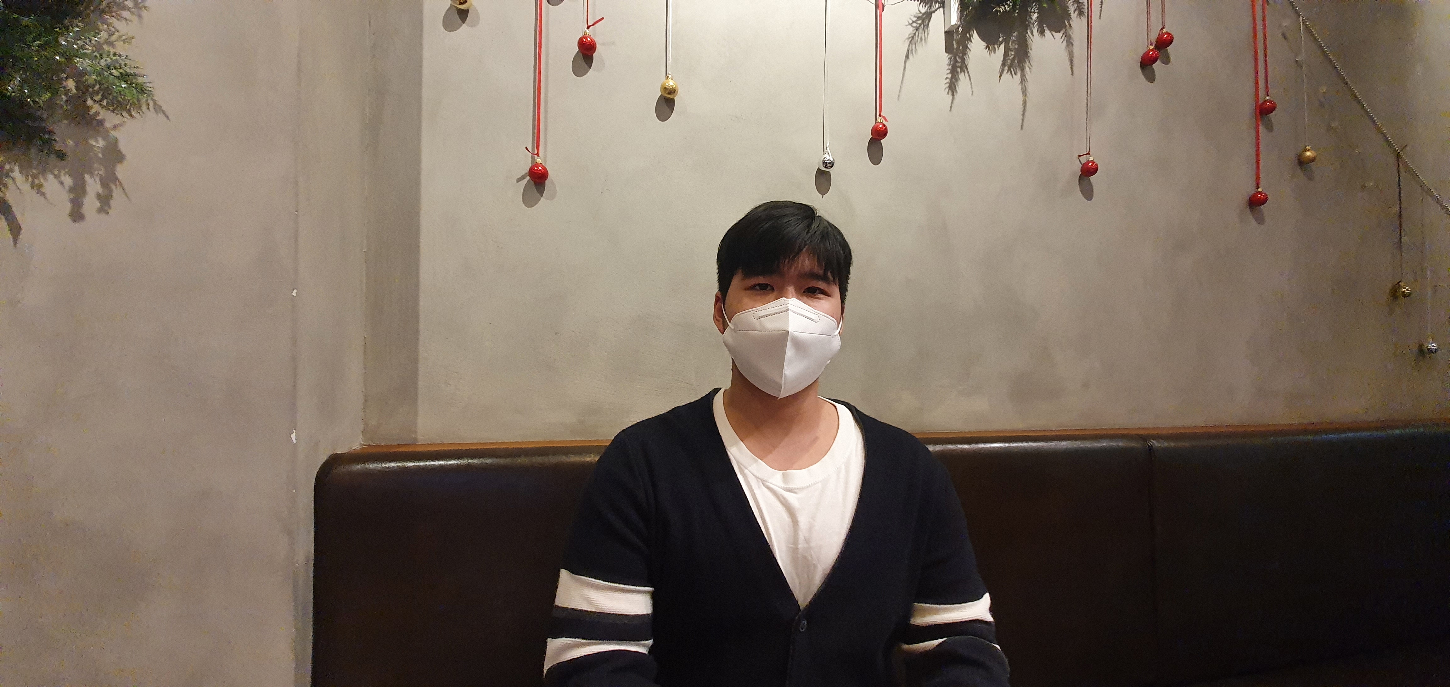 지난달 3일 부산의 한 카페에서 만난 박영씨의 모습. 부산 민나리 기자 mnin1082@seou.co.kr