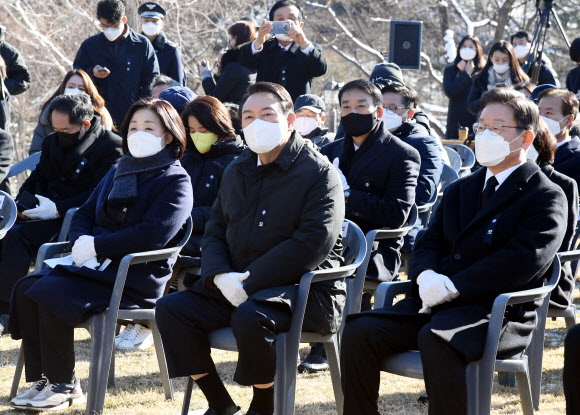 윤봉길 의사 추모식에 참석한 대선후보들